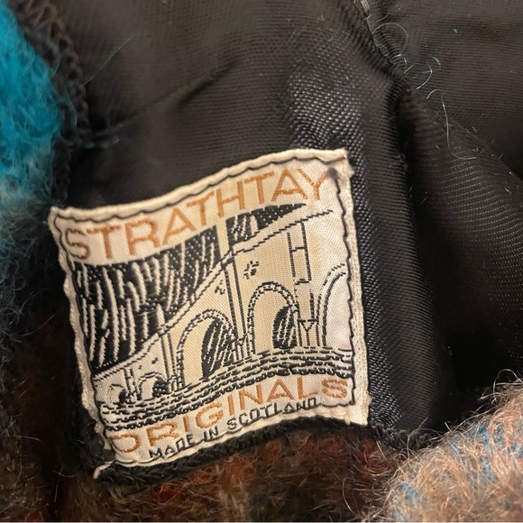 Vintage 60’s Mohair & Black Wool Sweater by Strathtay Originals Check Pattern - Picture 4 of 7